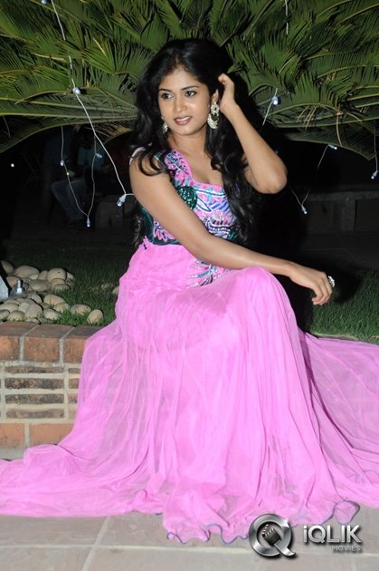 Sunitha-Marasiar-at-33-Prema-Kathalu-Movie-Audio-Launch